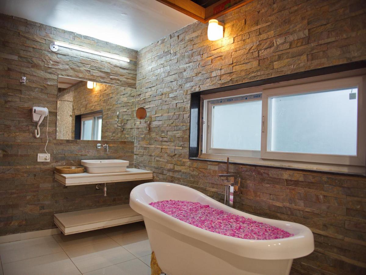 Wild Rose Resort And Spa Pushkar Eksteriør billede